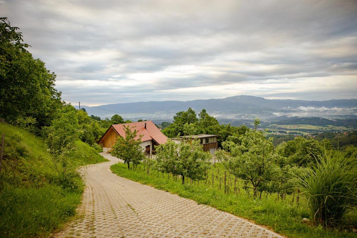Vineyard Cottage Skatlar 3 Оточец Экстерьер фото